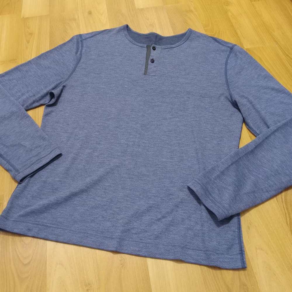 Lululemon Men's Blue Long Sleeve Henley * Size: Large